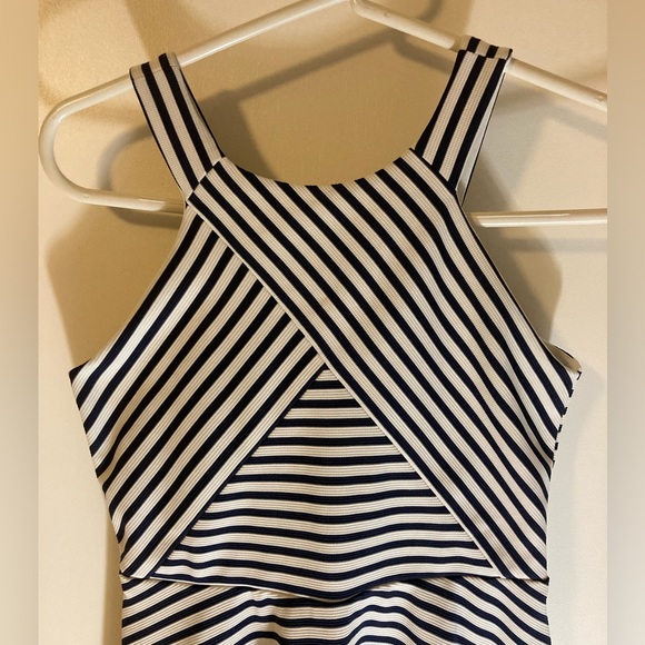 Girls Nordstrom Zunie Navy Blue and White Striped Dress Size 12 Classic - Picture 3 of 12